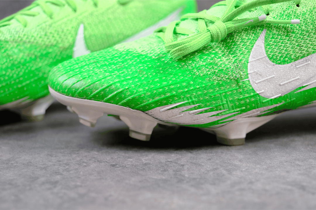 Nike Mercurial Vapor XIII FG SE &