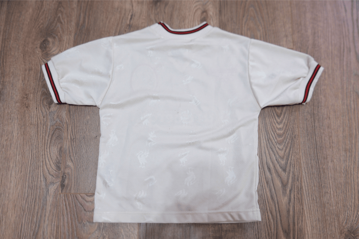 Liverpool 96/97 JNR Away Kit