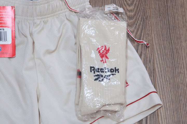 Liverpool 96/97 JNR Away Kit