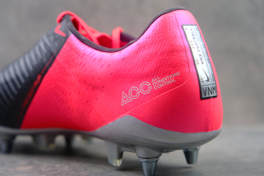 Nike Phantom Venom SG (Player Issue)