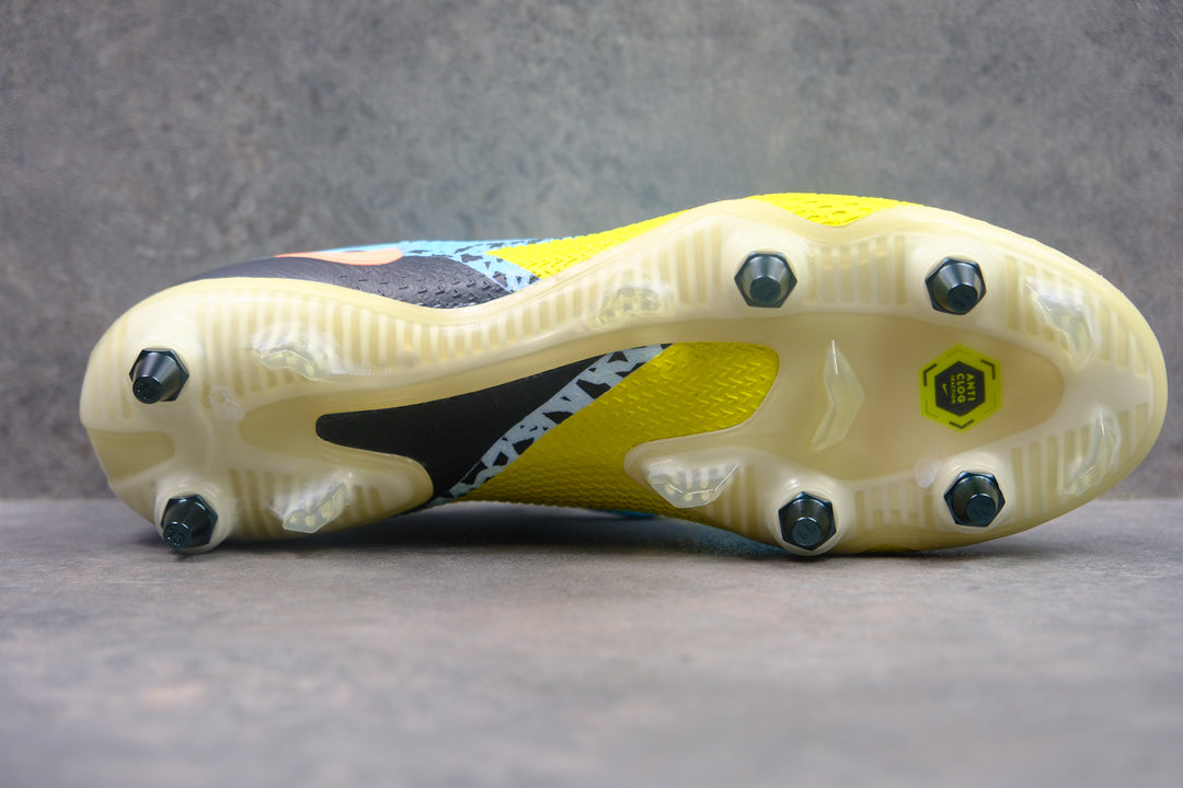 Nike Phantom GT II SG