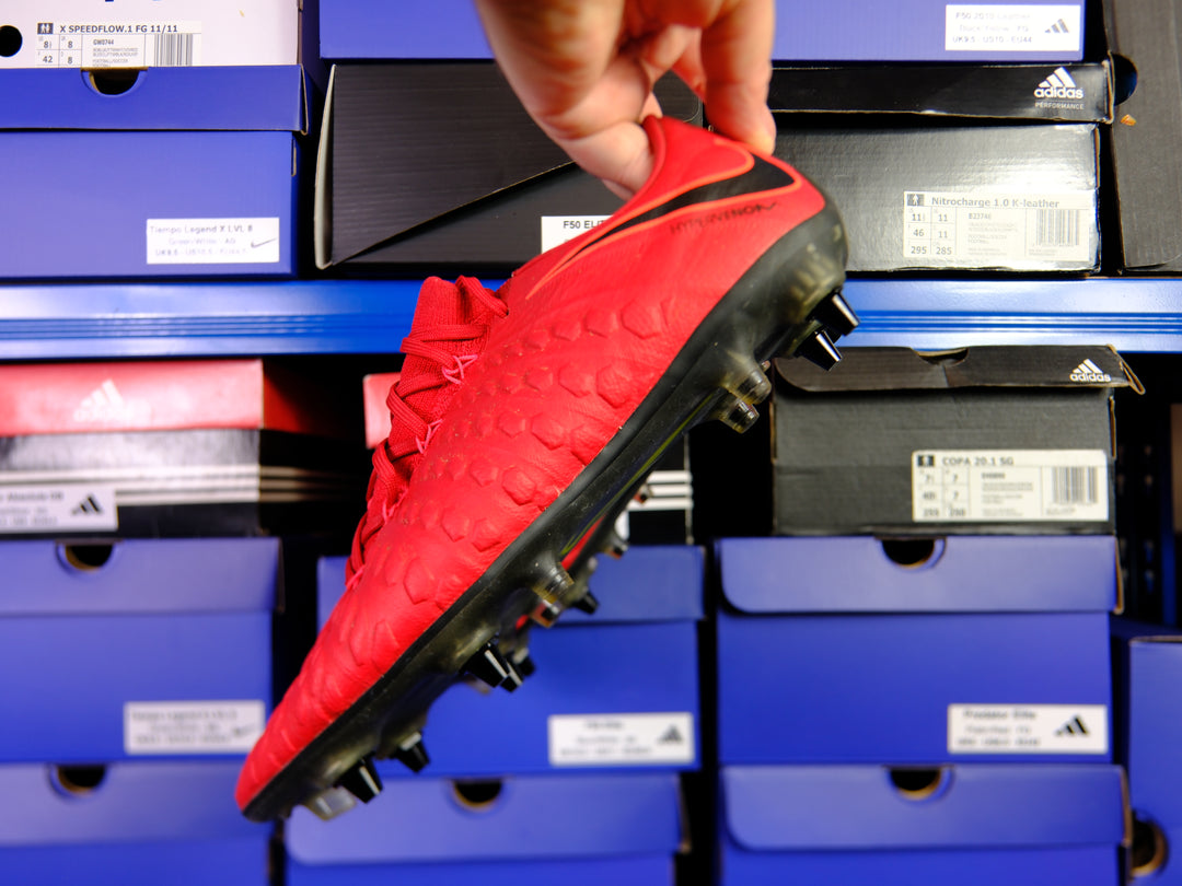 Nike Hypervenom Phantom III SG