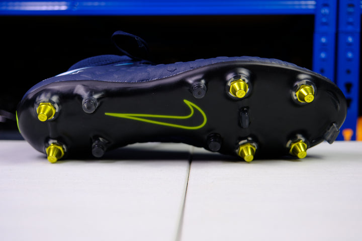 Nike Hypervenon Phantom III DF SG