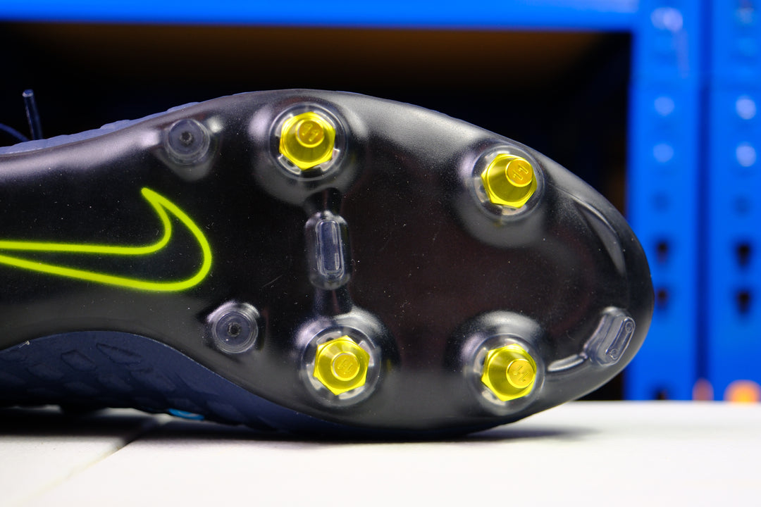 Nike Hypervenon Phantom III DF SG