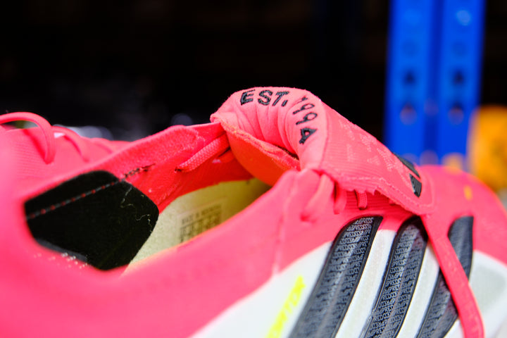 Adidas Predator 26 FT HG