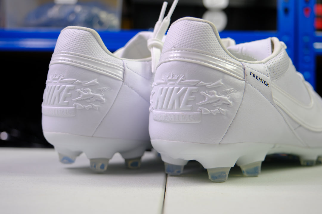 Nike Premier III AG