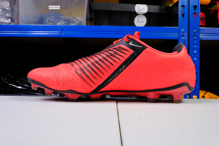 Nike Phantom Venom FG