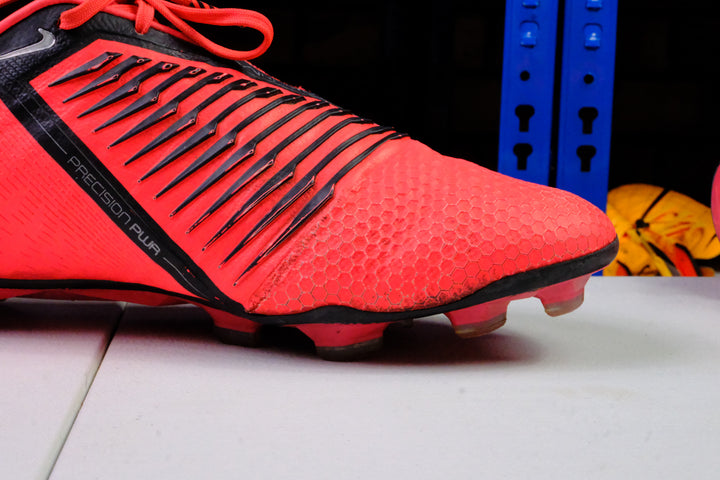 Nike Phantom Venom FG