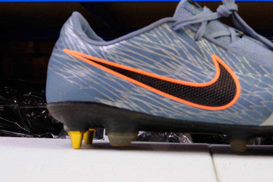 Nike Phantom Venom SG