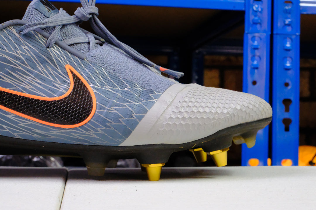Nike Phantom Venom SG
