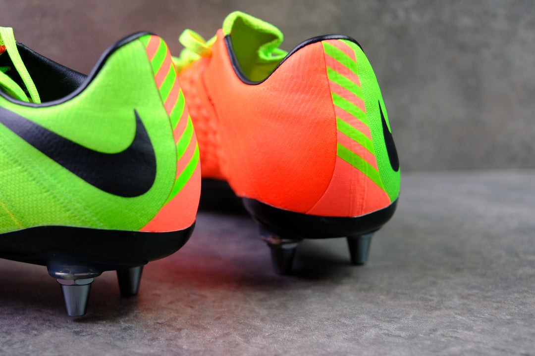 Nike Hypervenom Phantom III SG (Player Issue)
