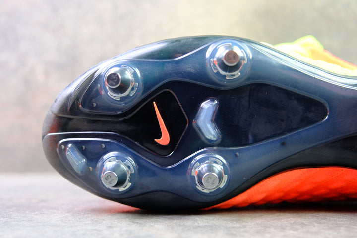 Nike Hypervenom Phantom III SG (Player Issue)