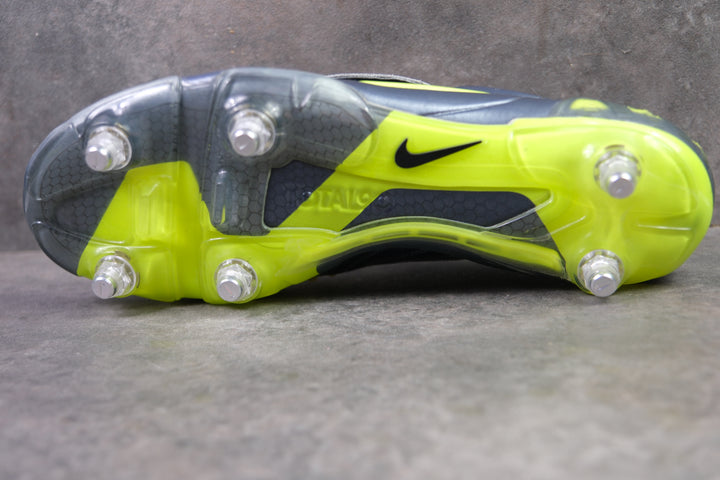 Nike Total 90 Laser III SG – Nike PROD CFM Development Sample