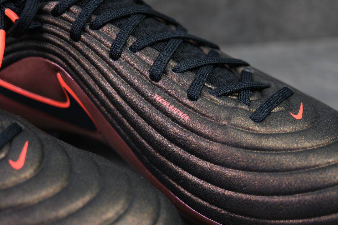 Nike Tiempo Maestro &