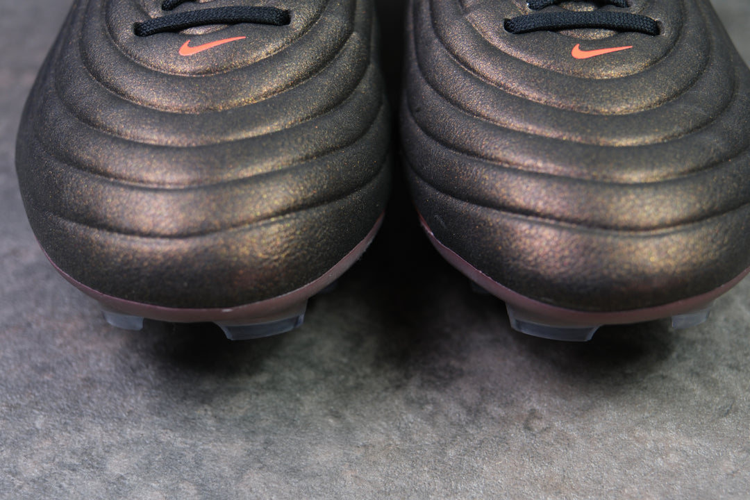 Nike Tiempo Maestro &