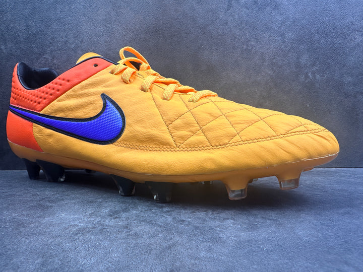Nike Tiempo Legend V FG