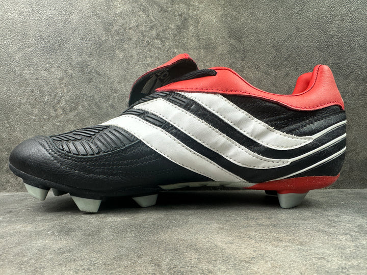 Adidas Karnivor SG