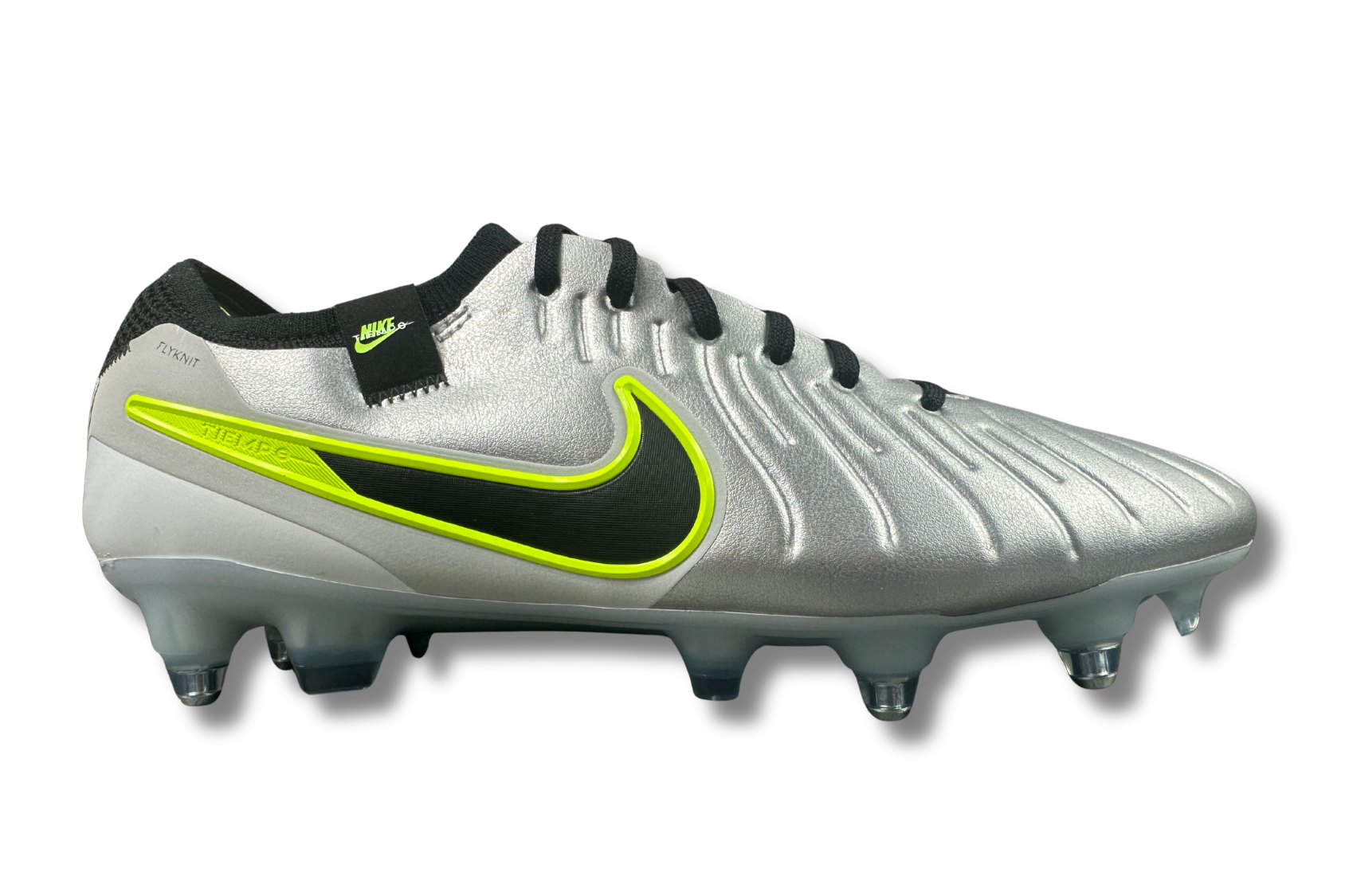 nike tiempo sg boots